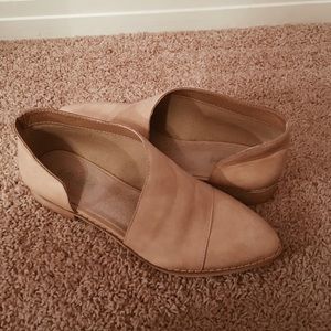 Cut-out shoes